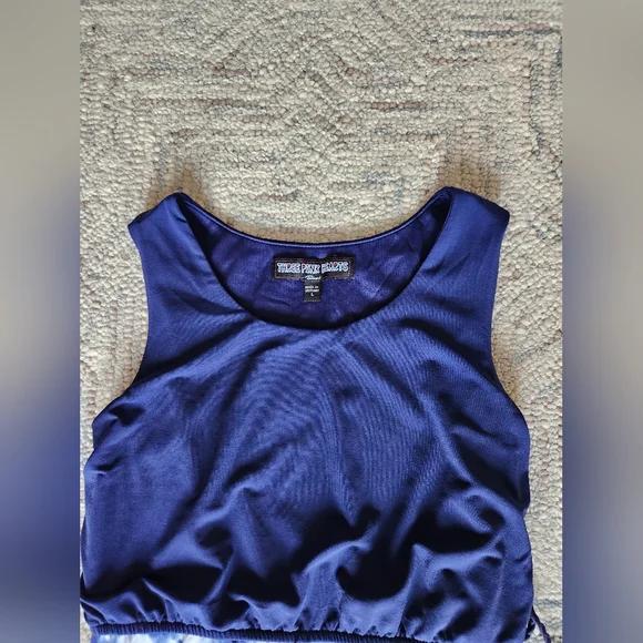 Girls dress - Picture 3 of 4